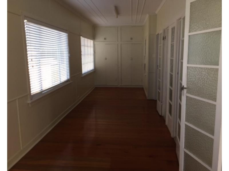 7 Boonah Street, Wandal QLD 4700